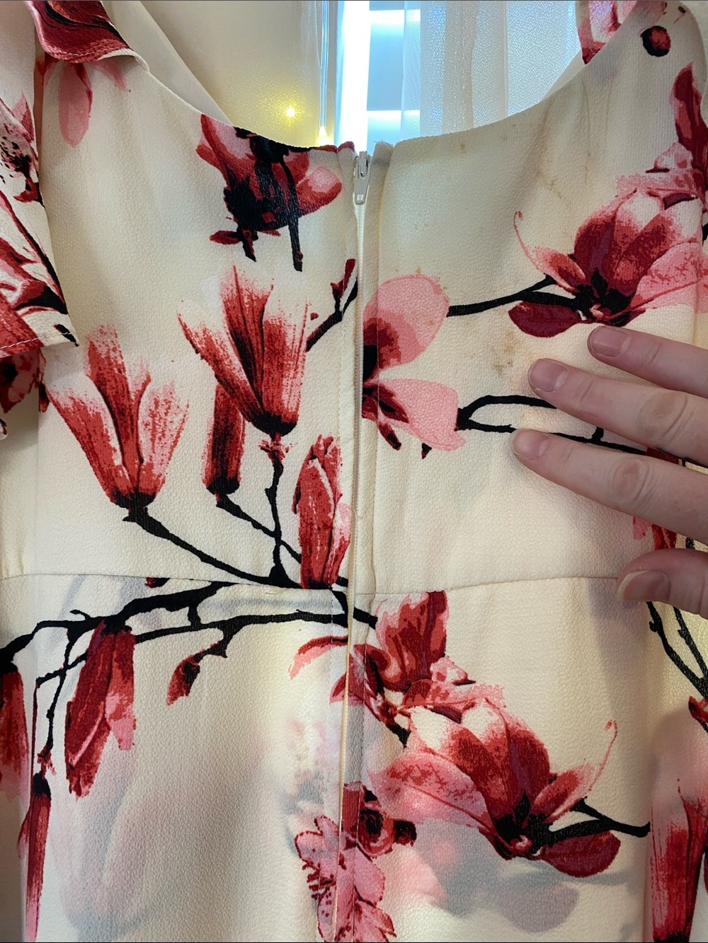 Cold-Shoulder Floral Jumpsuit in White & Pink - Picture 6 of 7